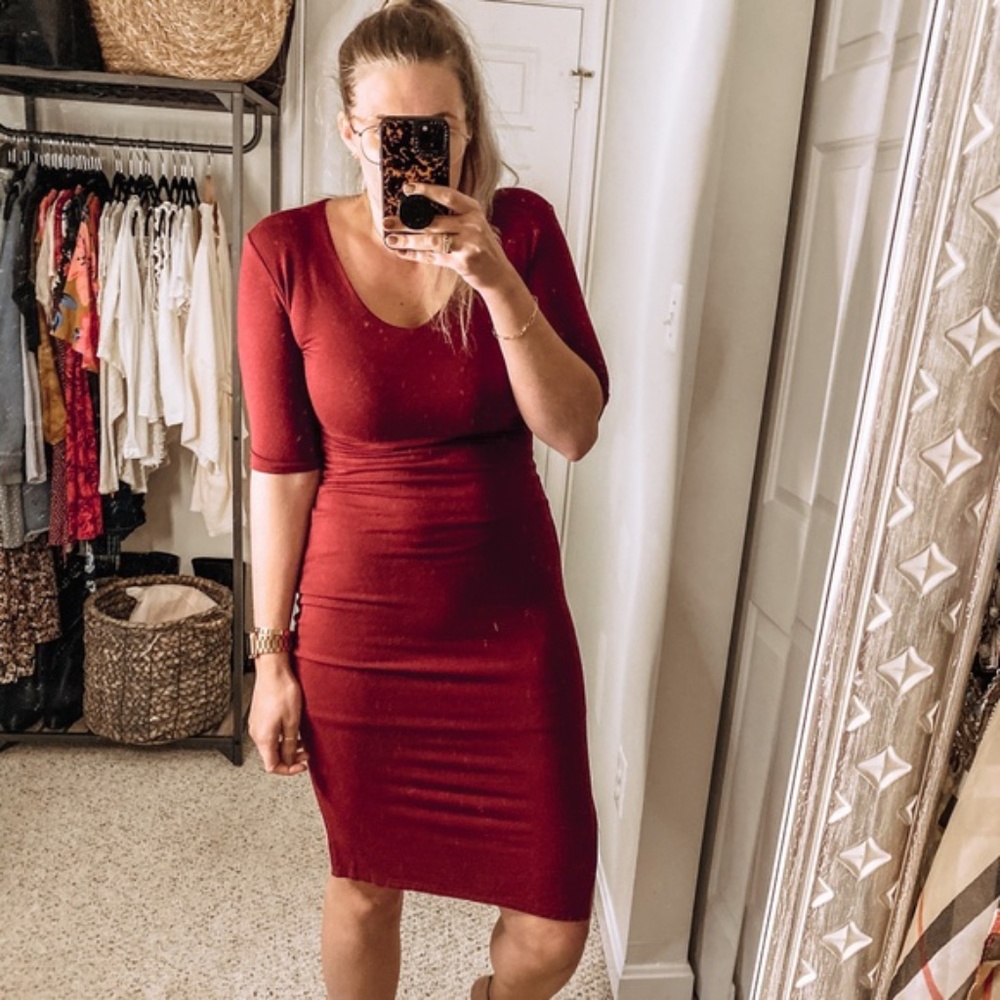 Maroon Midi Stretch Knit Bodycon Dress